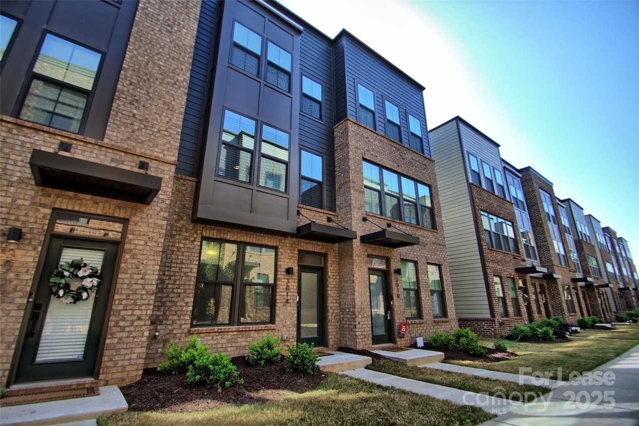 3014 Terroir Ln - Photo 5 of 44