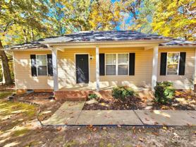 209 Hickory Wood Dr - Photo 1 of 1