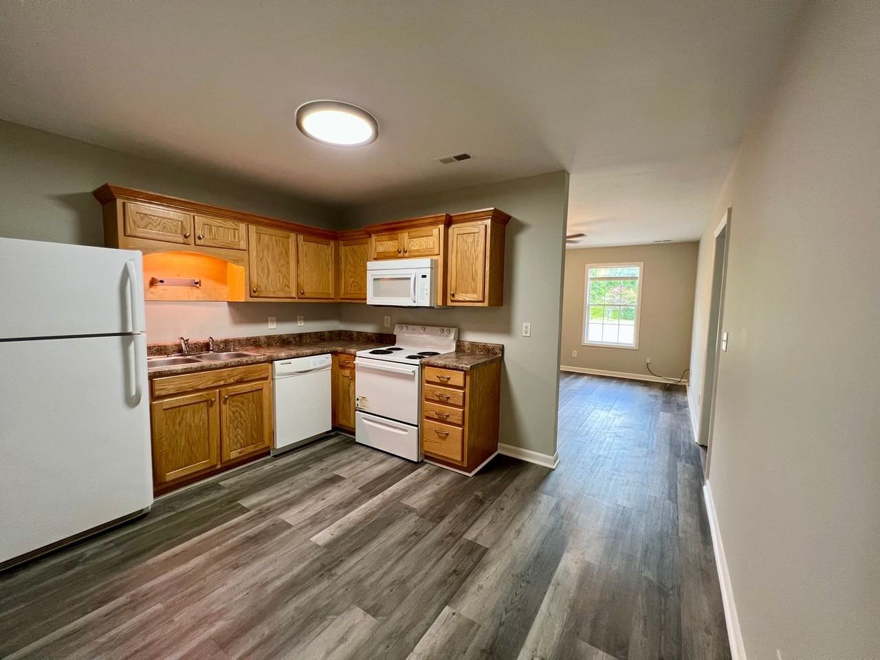 1358 Carter Grove Rd #A - Photo 3 of 11