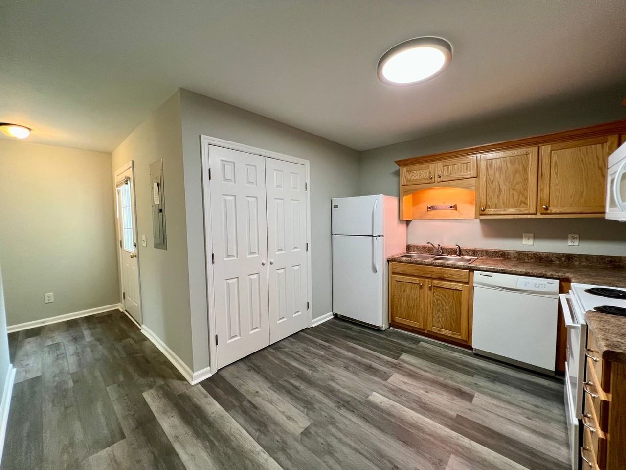 1358 Carter Grove Rd #A - Photo 4 of 11