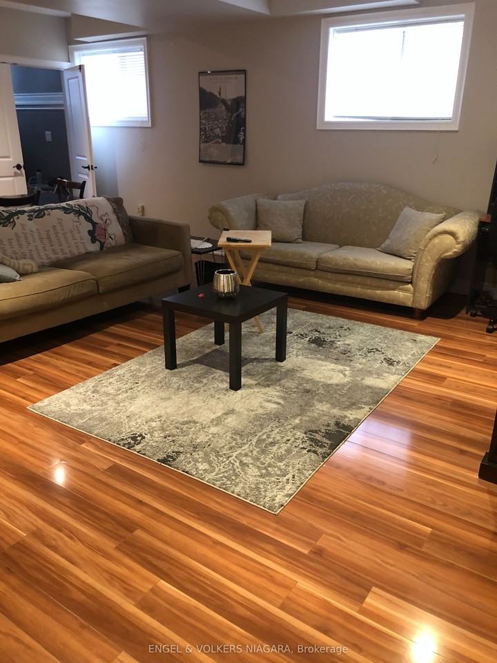 9285 Eagle Ridge Dr - Photo 4 of 15