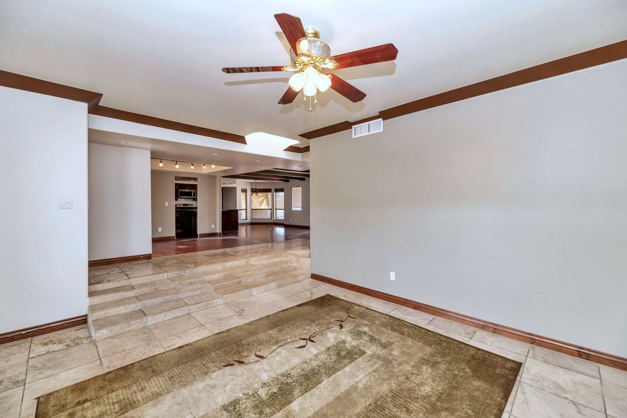 15620 North 8th Street - Photo 3 of 24