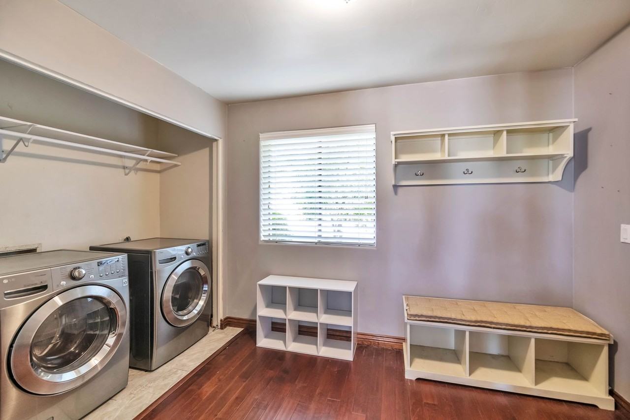 15620 North 8th Street - Photo 5 of 24