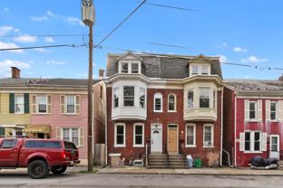 542 N Pershing Ave - Photo 1 of 1