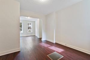 featured image of 542 N Pershing Ave