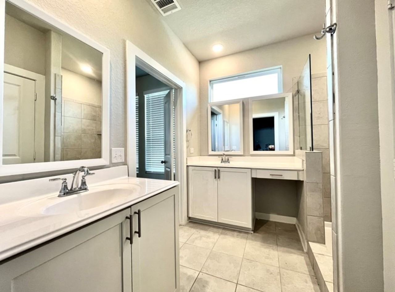 4411 Tiger Run - Photo 7 of 12