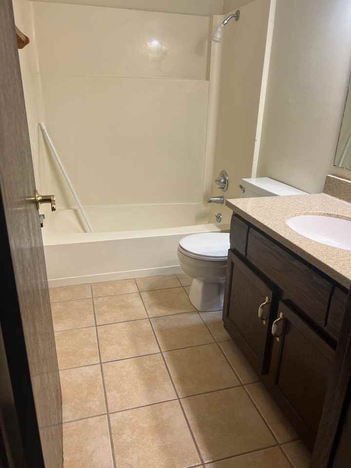 3205 12th St N - Photo 4 of 12