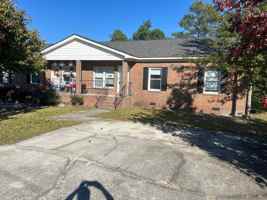 featured image of 10A Willow Ln