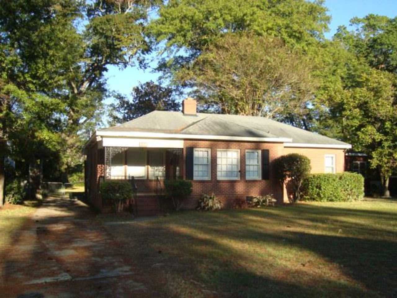 848 Blandford Ave - Photo 2 of 40