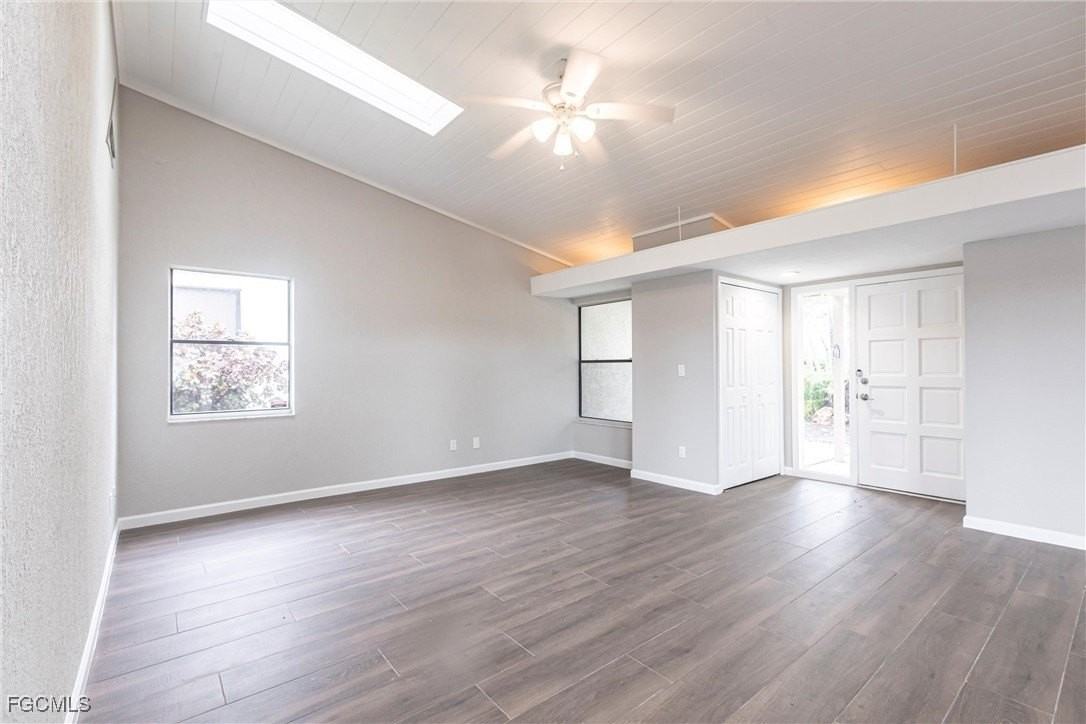 16737 Pheasant Court - Photo 4 of 49