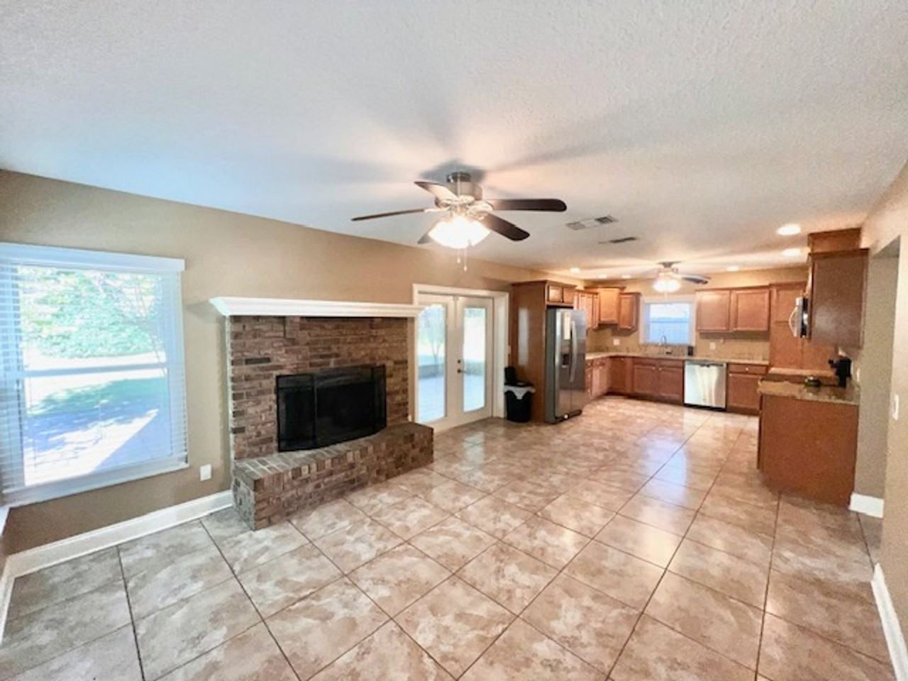 2146 Kimberwicke Cir - Photo 5 of 20