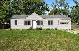 7407 Hawk Ave - Photo 1 of 1