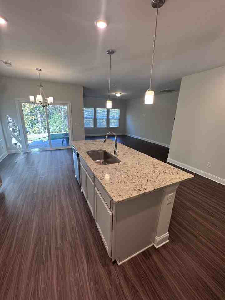 1068 Holland Ridge Way - Photo 4 of 14