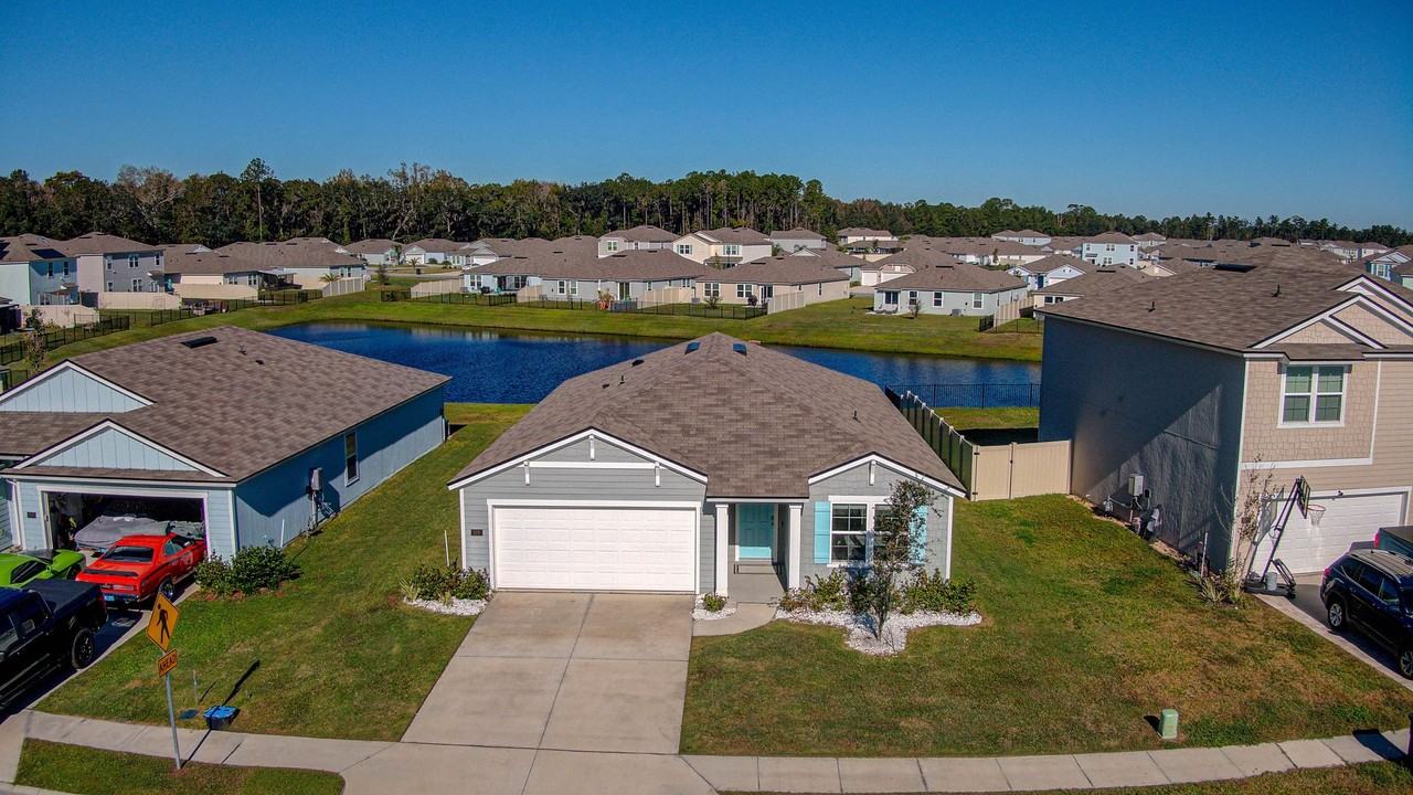 108 Albacete Road - Photo 2 of 39