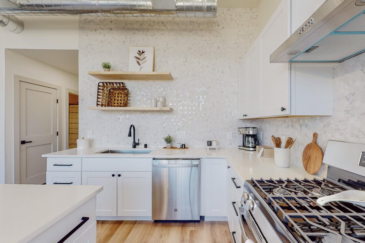 223 Sierra Dr Se Apt C1 #C1 - Photo 7 of 25