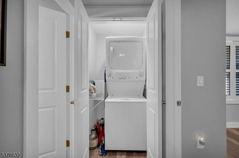 574 Warwick Tpke - Photo 7 of 33