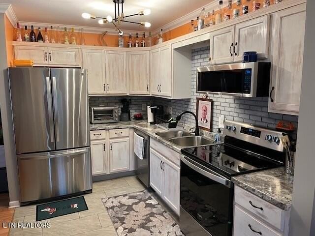 3606 Alpine Dr - Photo 5 of 10