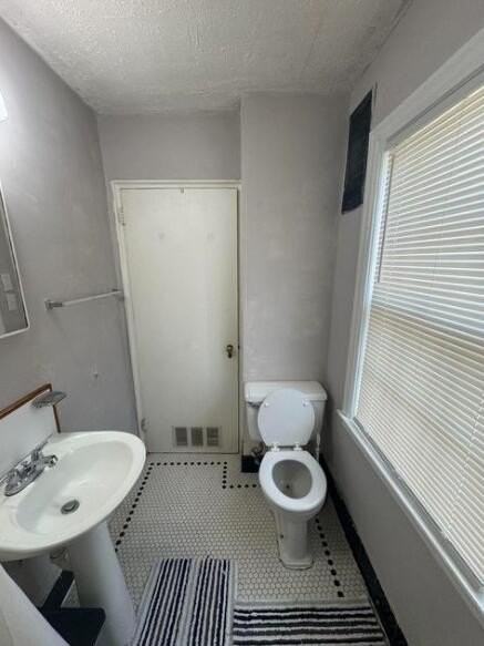 146 Shawnee Place #2 - Photo 7 of 9