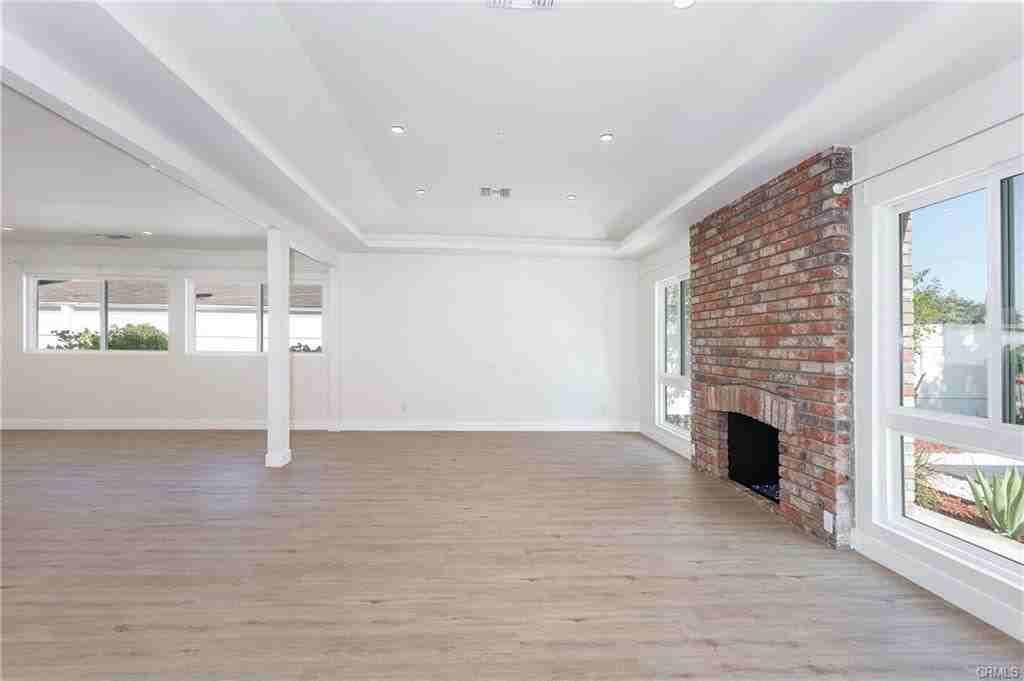 6419 Valley Circle Ter - Photo 7 of 8