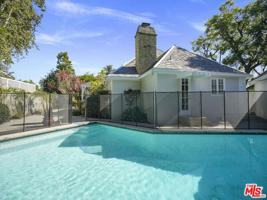 featured image of 13161 Addison St