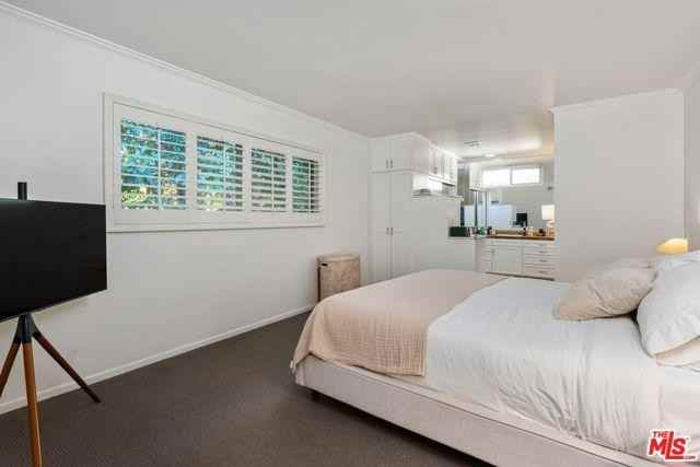 4247 Sespe Ave - Photo 4 of 8