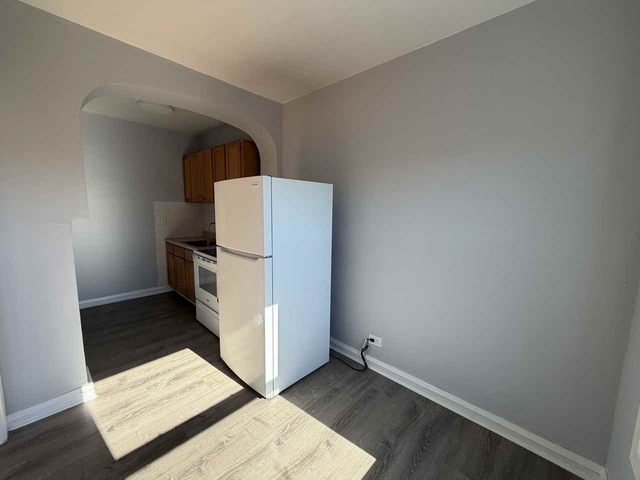 6956 N Ashland Blvd #305 - Photo 2 of 7