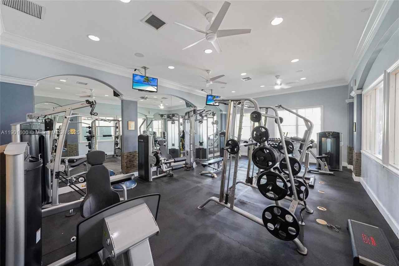 11643 W Atlantic Blvd #1101 - Photo 3 of 8