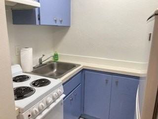 950 Sandpiper Ln Apt 1 #1 - Photo 7 of 10