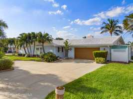 featured image of 516 Bahama Dr