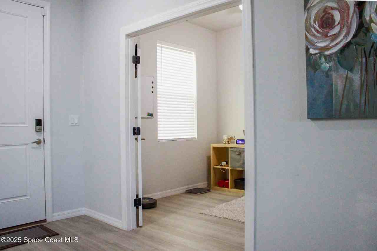 843 Sorrel St Nw - Photo 3 of 8