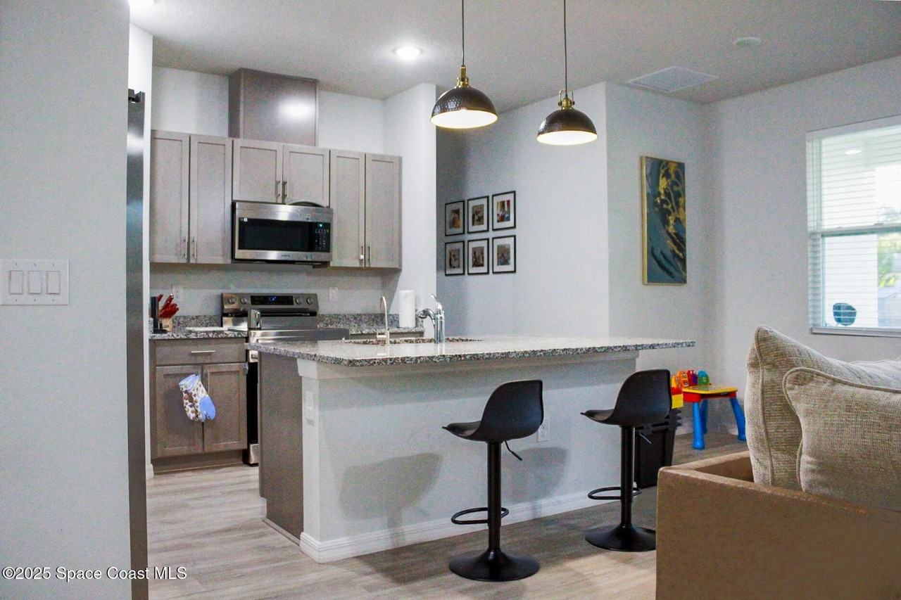 843 Sorrel St Nw - Photo 4 of 8