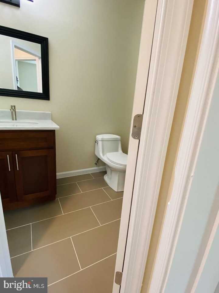 2524 West St Se - Photo 4 of 29