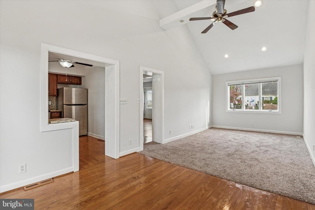 206 Decalb Ave - Photo 4 of 14