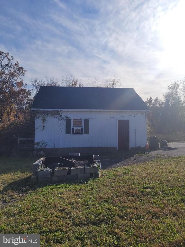 8561 Veterans Highway - Photo 5 of 28