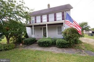 featured image of 113 Maple Ave