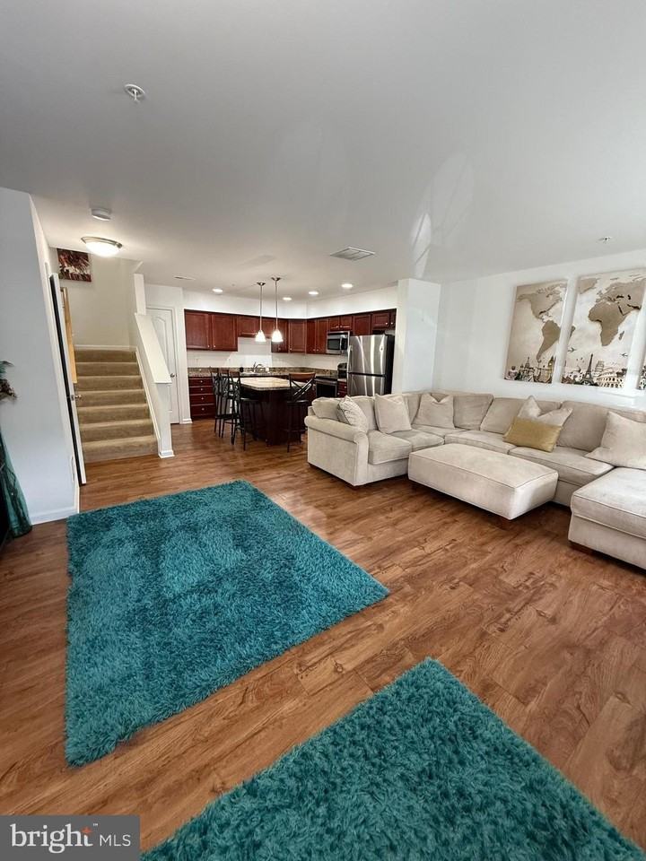 1818 Cassandra Drive #100 - Photo 4 of 44