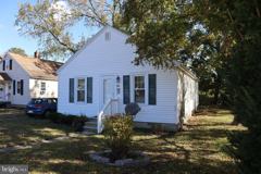 513 Decatur Ave - Photo 1 of 1