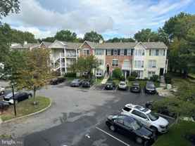 64 Versailles Ct - Photo 1 of 1