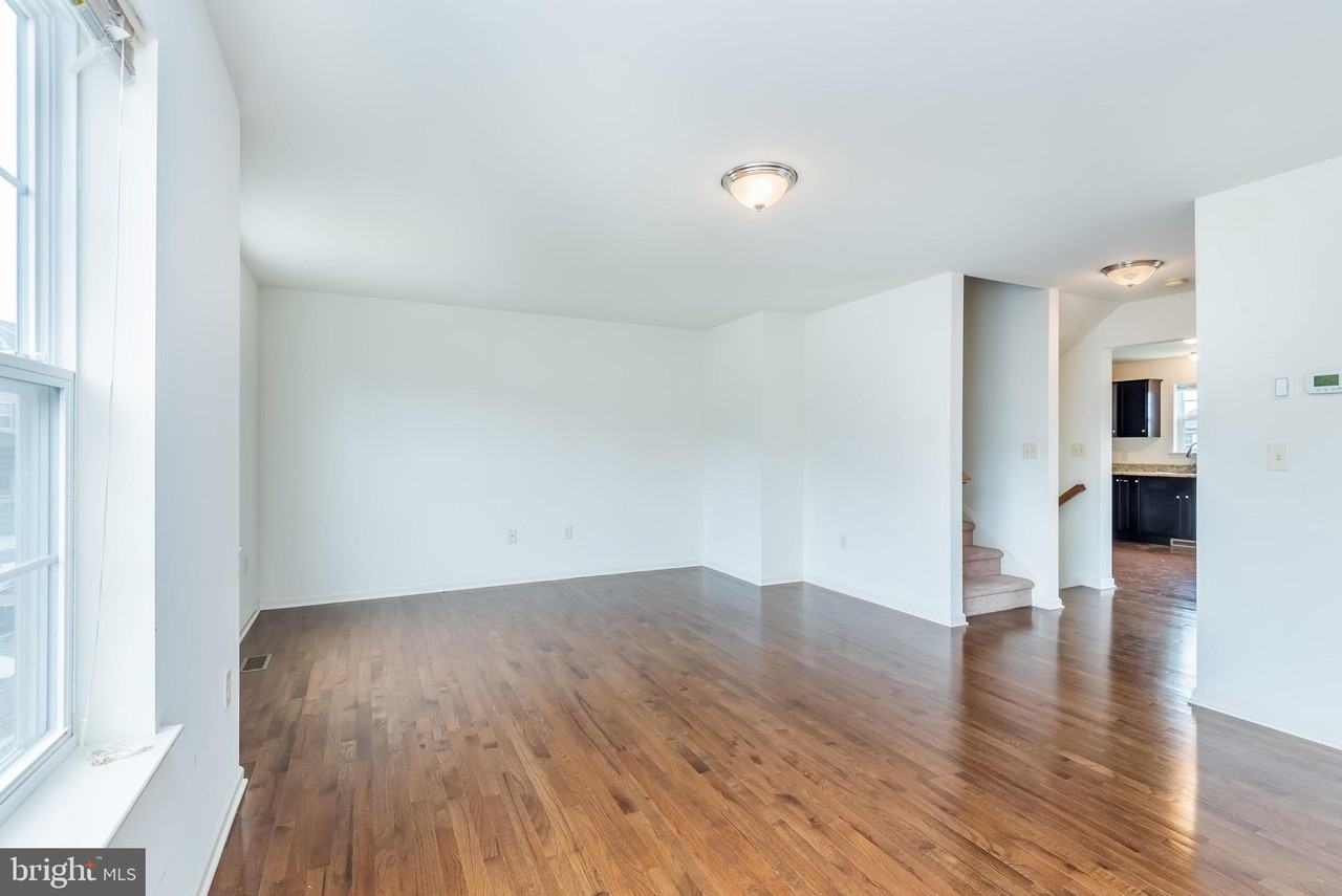 6203 Galleon Dr - Photo 3 of 19