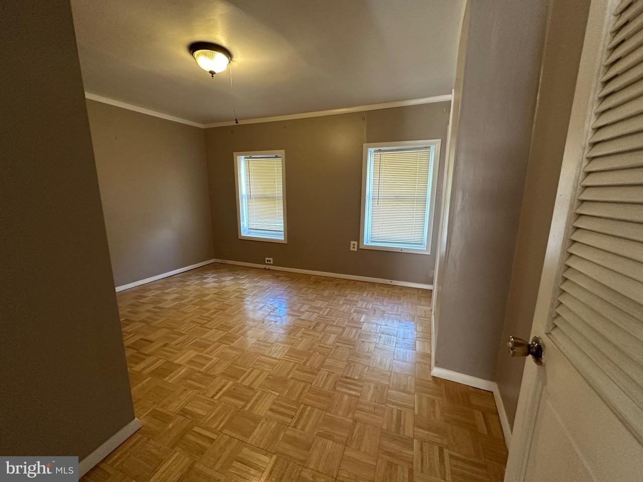 451 E Wildey St - Photo 4 of 19