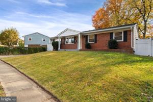 featured image of 4421 Kenwood Dr