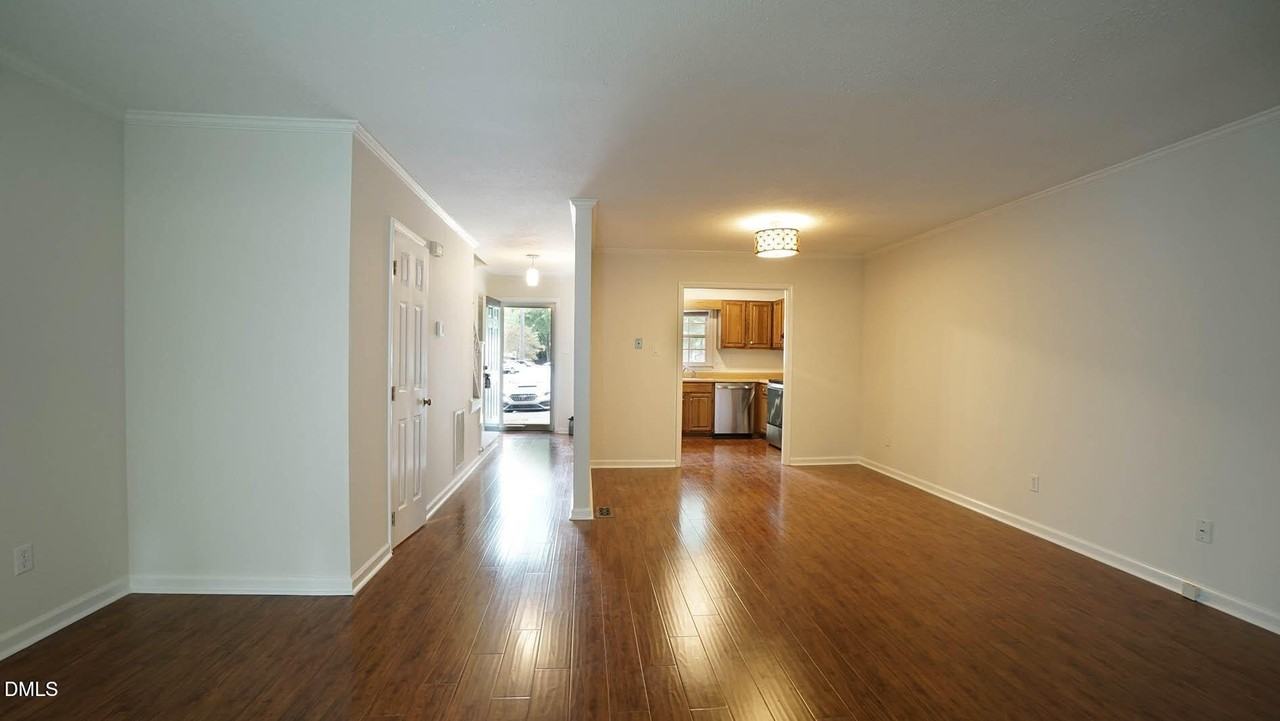 629 Middleton Ave - Photo 7 of 24