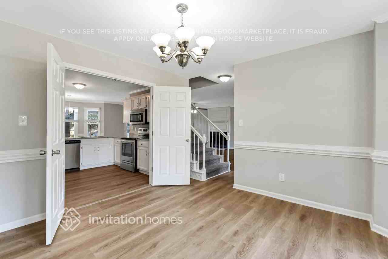 6609 Wickville Drive - Photo 7 of 27