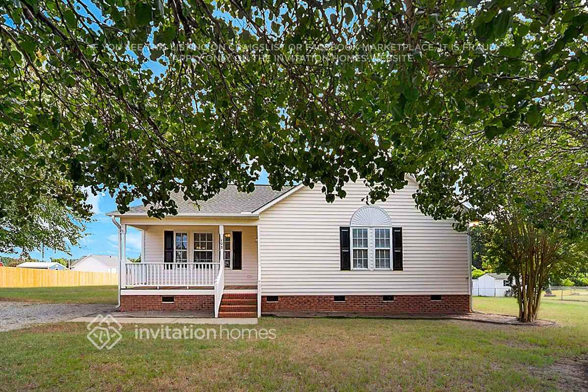 105 Arthur Drive - Photo 3 of 25