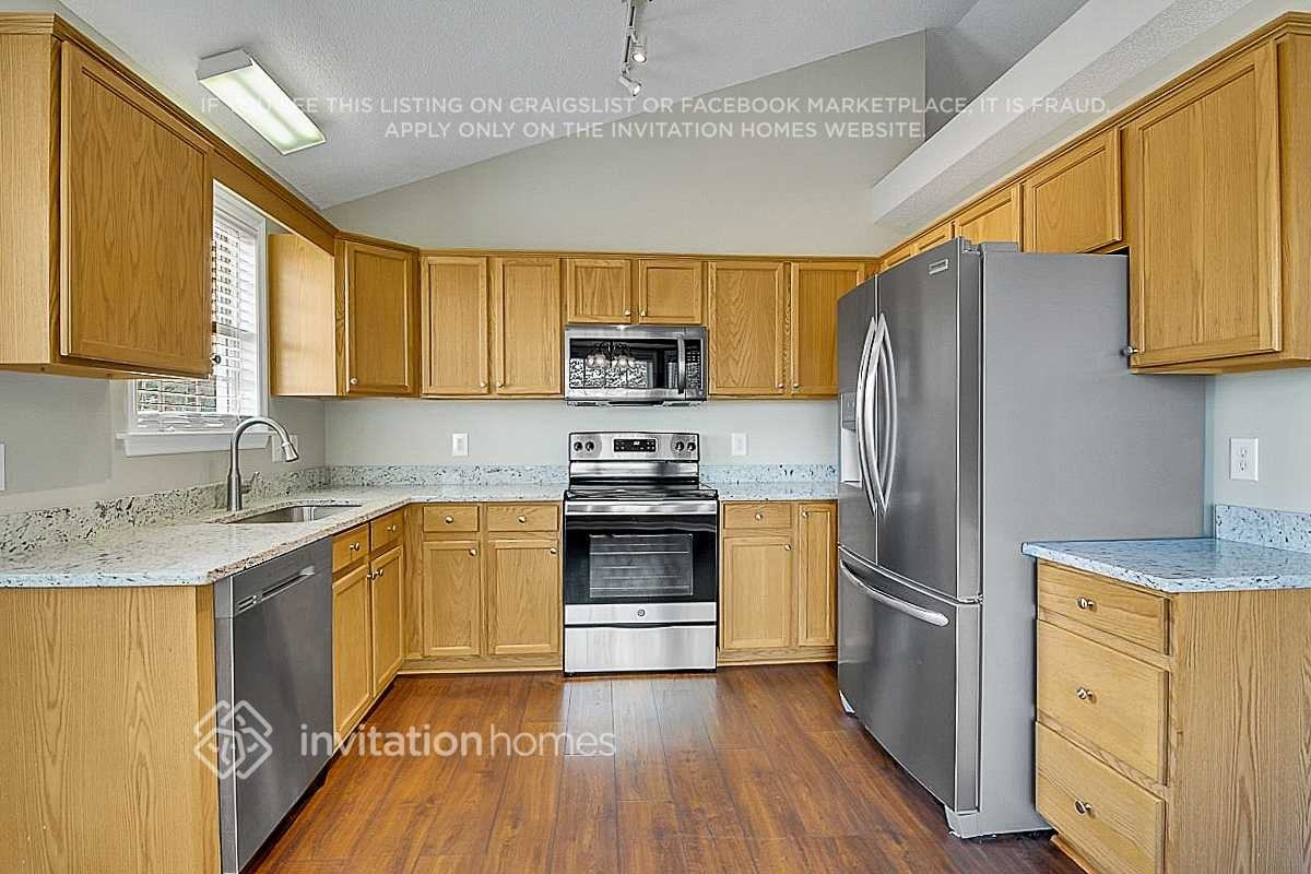 105 Arthur Drive - Photo 7 of 25