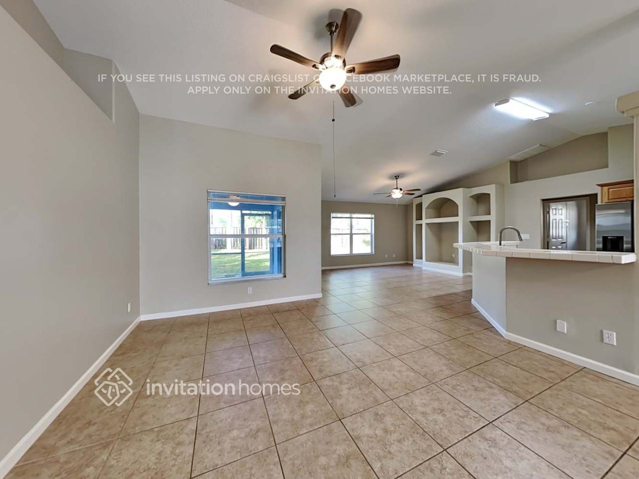 2566 Sw Hinchman St - Photo 6 of 19