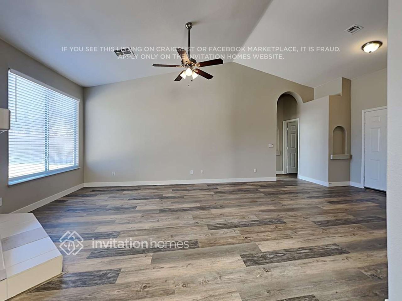 3818 Passionfruit St - Photo 4 of 19