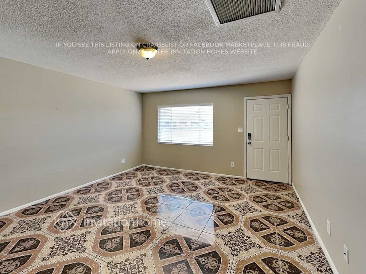 4142 W Royal Palm Rd - Photo 5 of 20