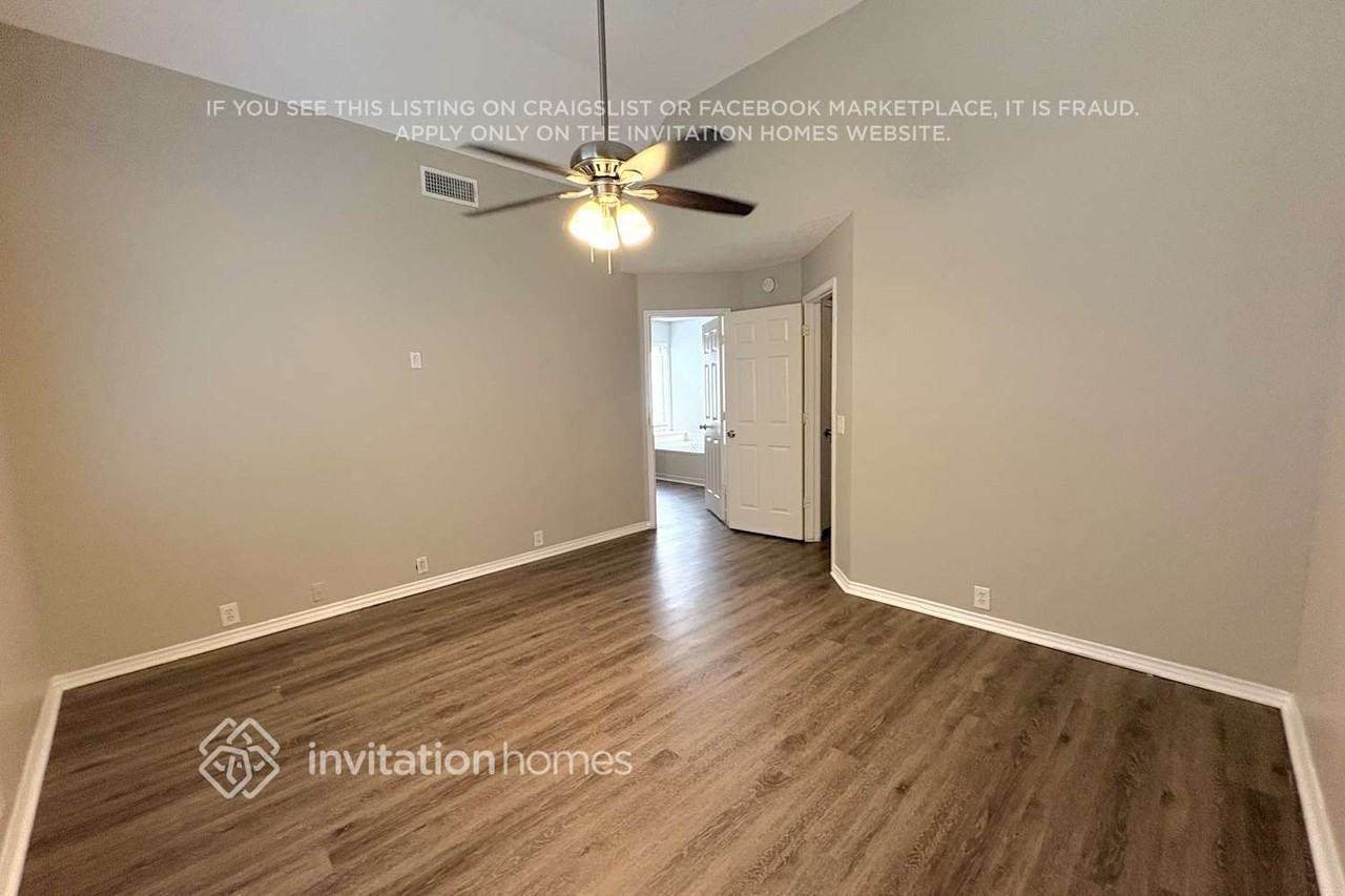 846 San Jacinto Dr - Photo 7 of 14