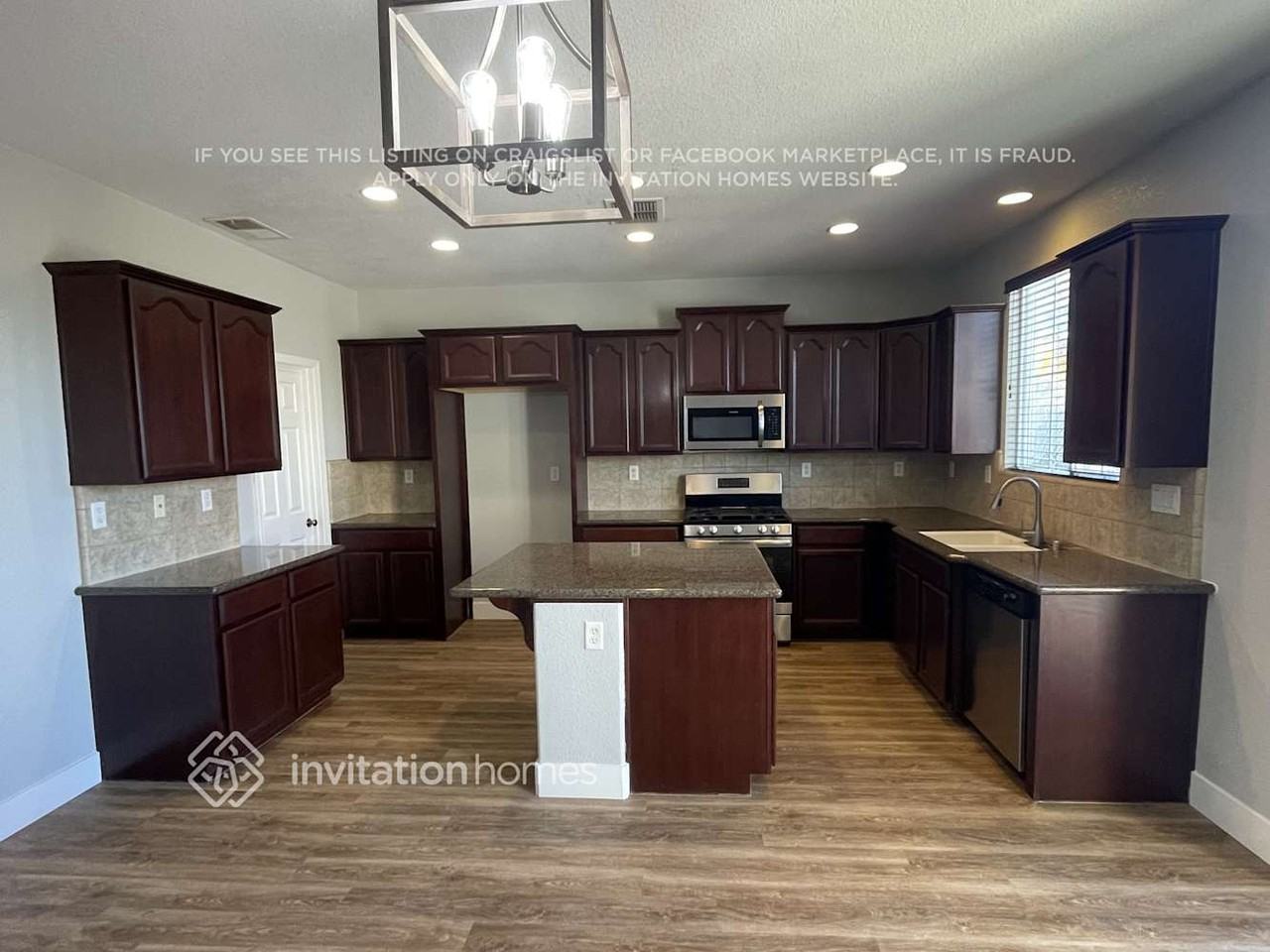 406 Tara Bella Place - Photo 6 of 17